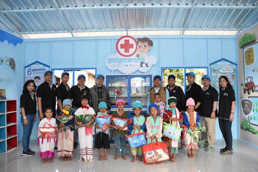 สร้างอาคารเรียนหลังที่ 12